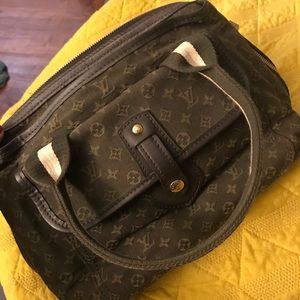 100% authentic Louis Vuitton canvas bag *good*